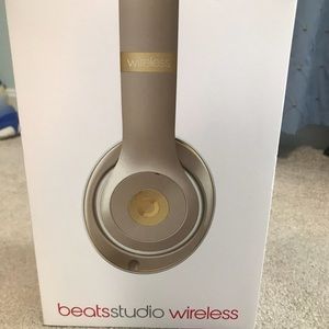 Beats studio wireless headphones